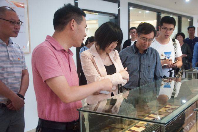 政社互动视角下城市社区协商实践创新 的差异性和趋势性研究